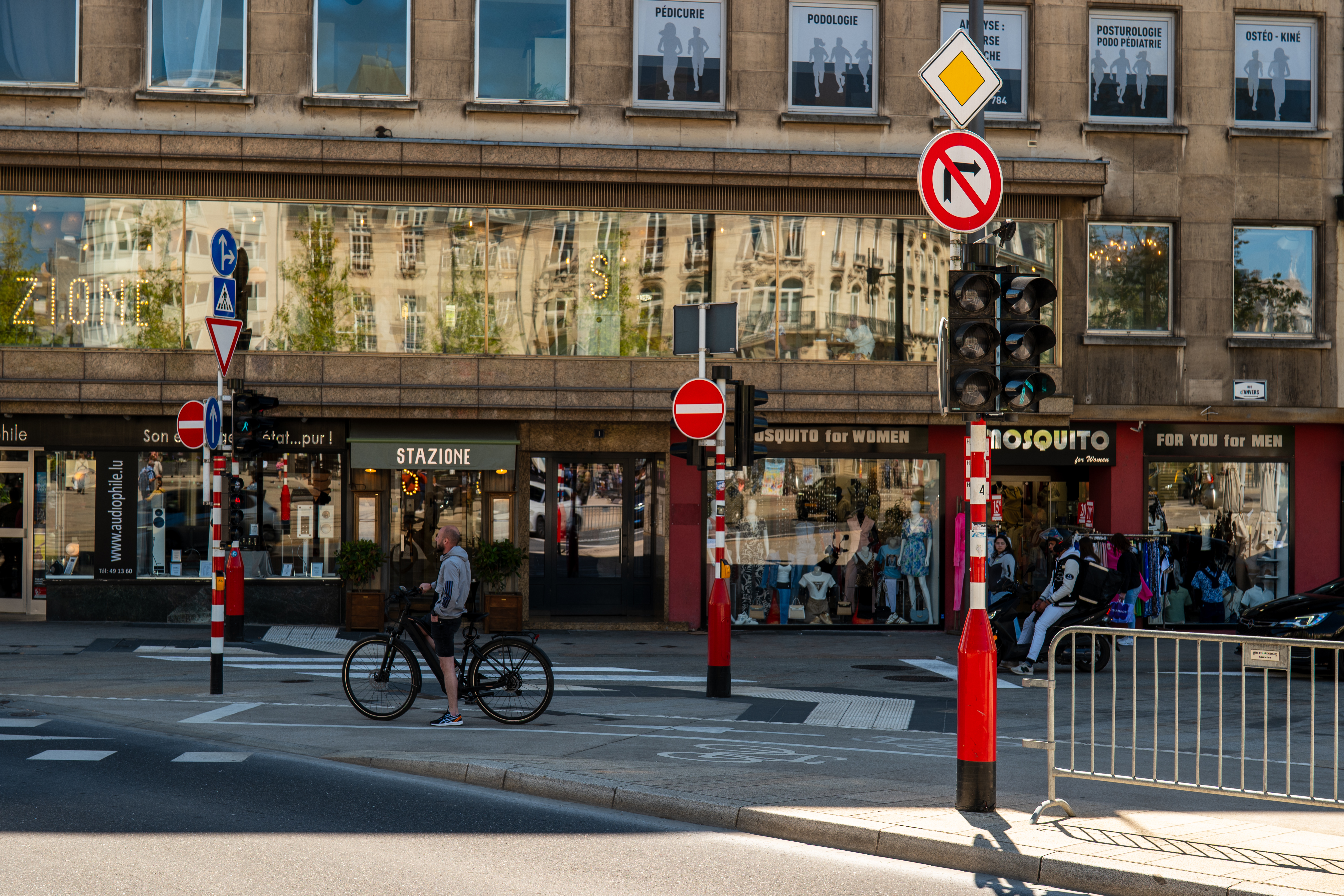 20250510 - Light Leaks Luxembourg - P1044213.jpg