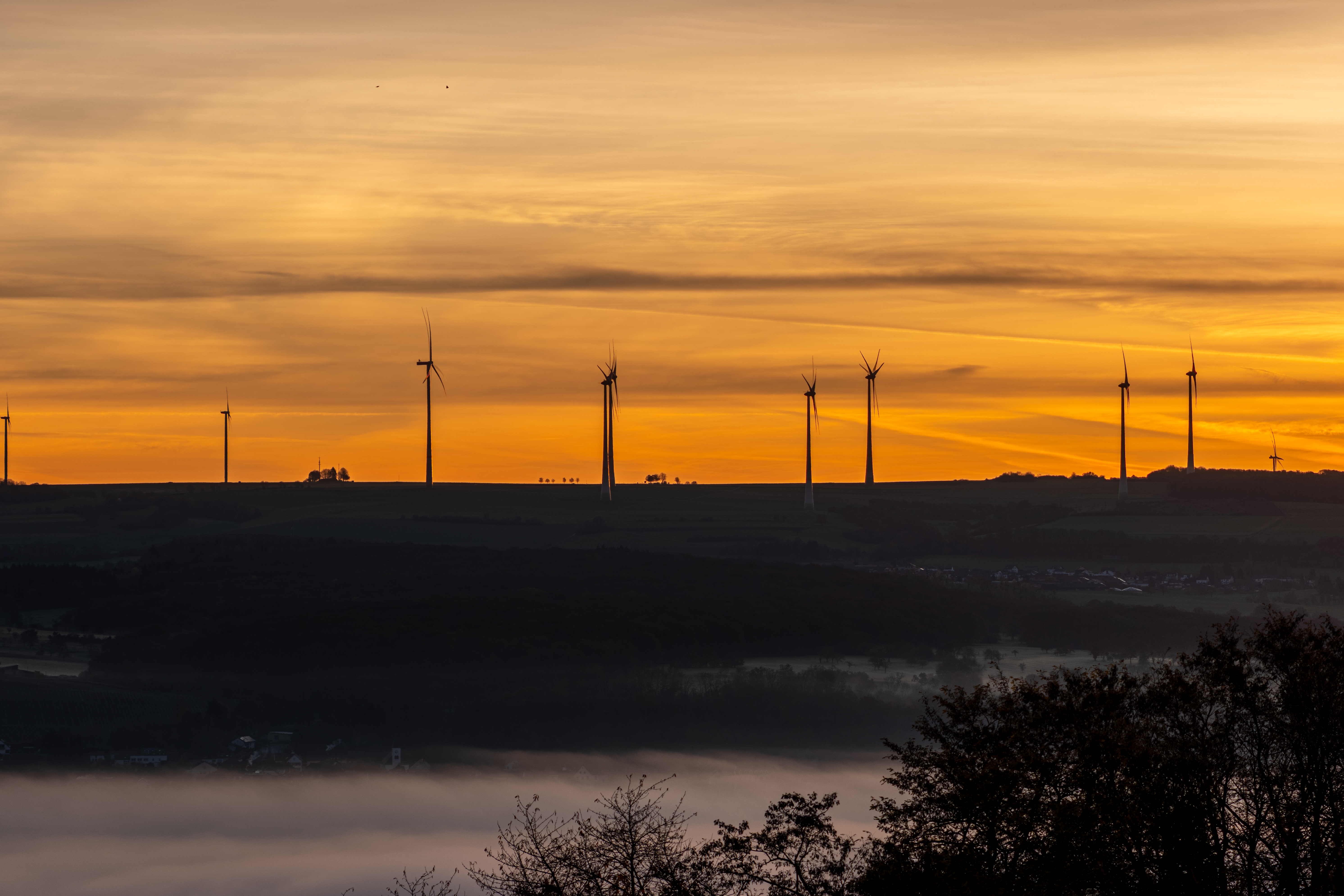 20251112 - Remich Foggy Sunrise - P1056587-HDR